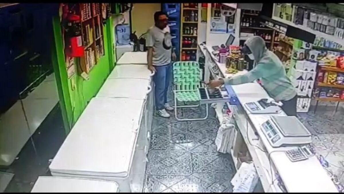 Feroz atraco a un maxikiosco en San Pedro