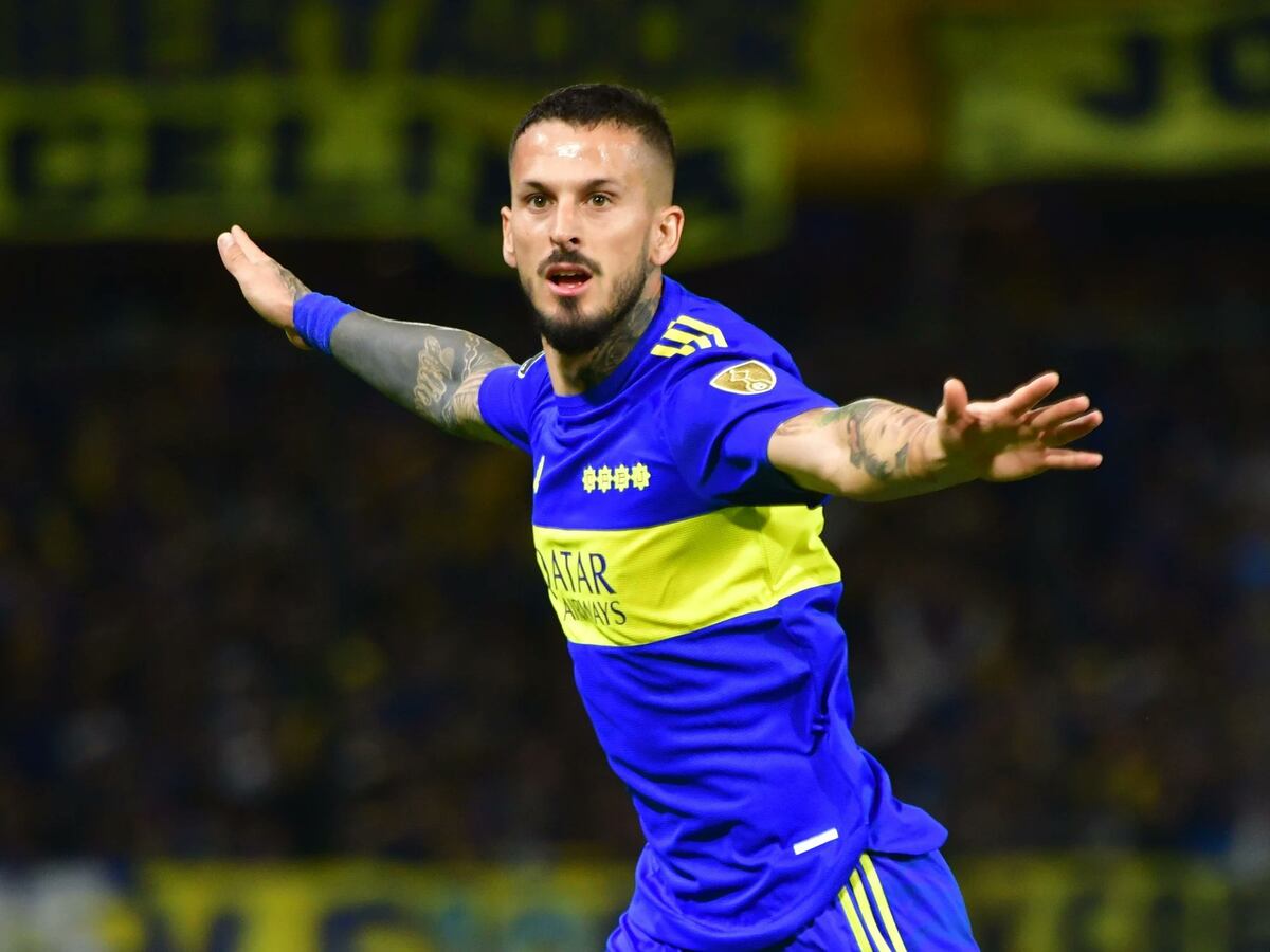 La arenga de Darío Benedetto: “Allá nos trataron de perdedores, hay que demostrar que queremos ganar”