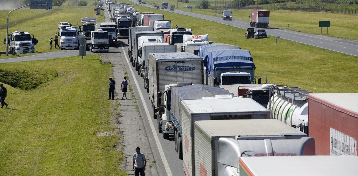 Para el lunes 11 de abril está estipulado un paro de transportes a nivel nacional.