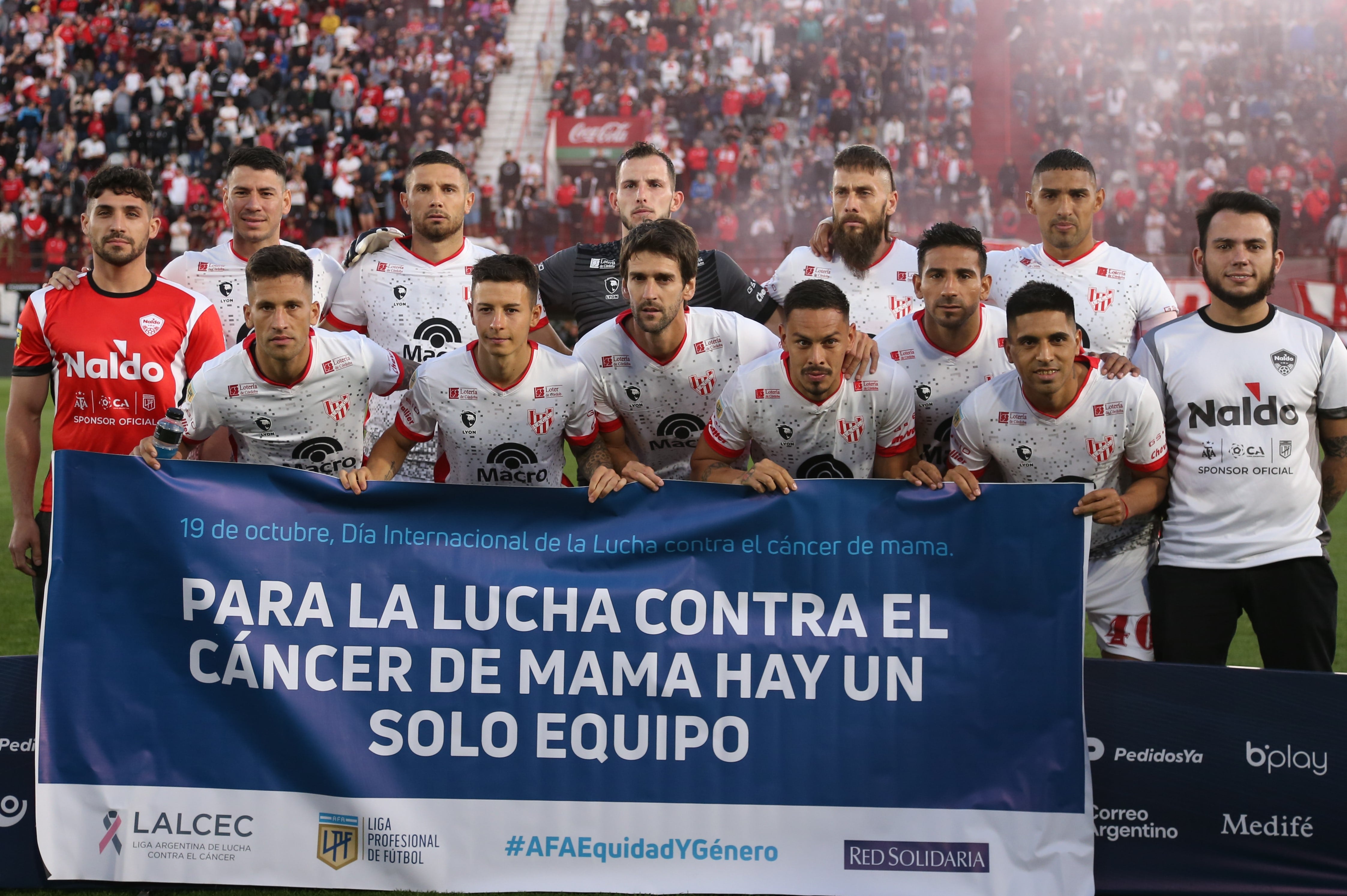 Instituto en su partido ante Huracán por Copa de la Liga. (Fotobaires).