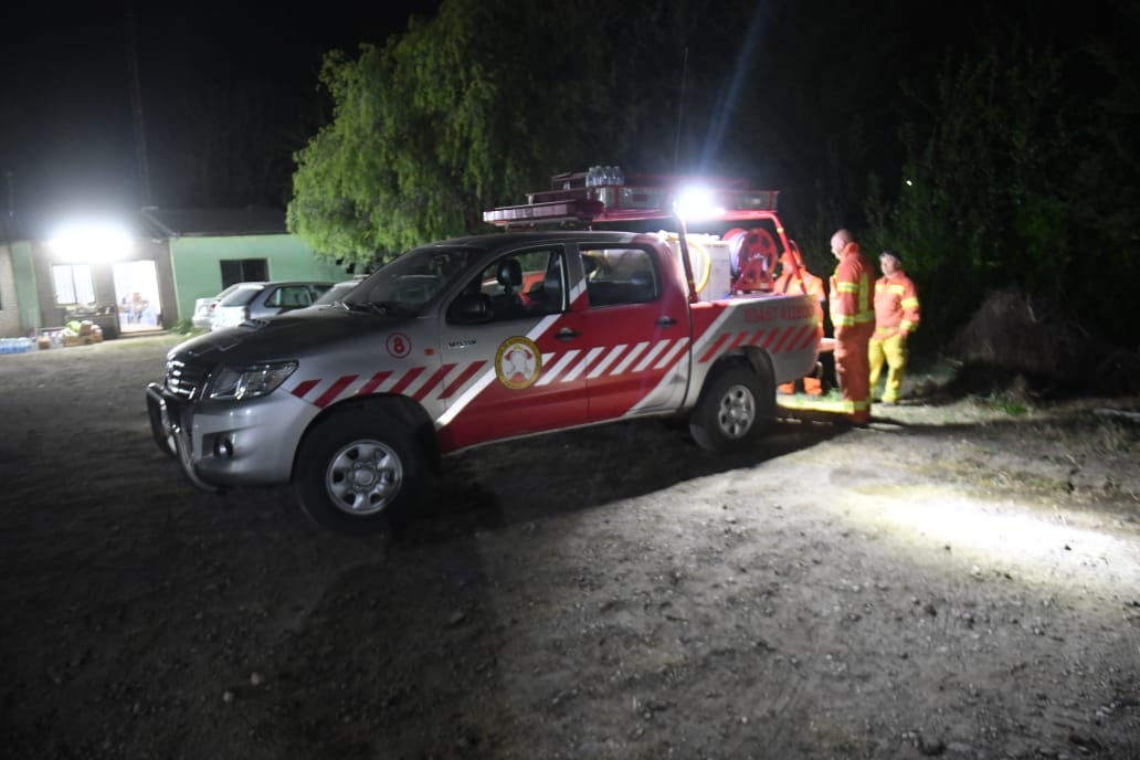 Comité de emergencia de intendentes y bomberos en La Granja.