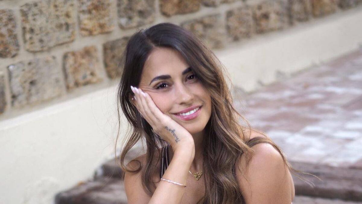 La rompió otra vez: Antonela Roccuzzo estrenó outfit de yoga como modelo