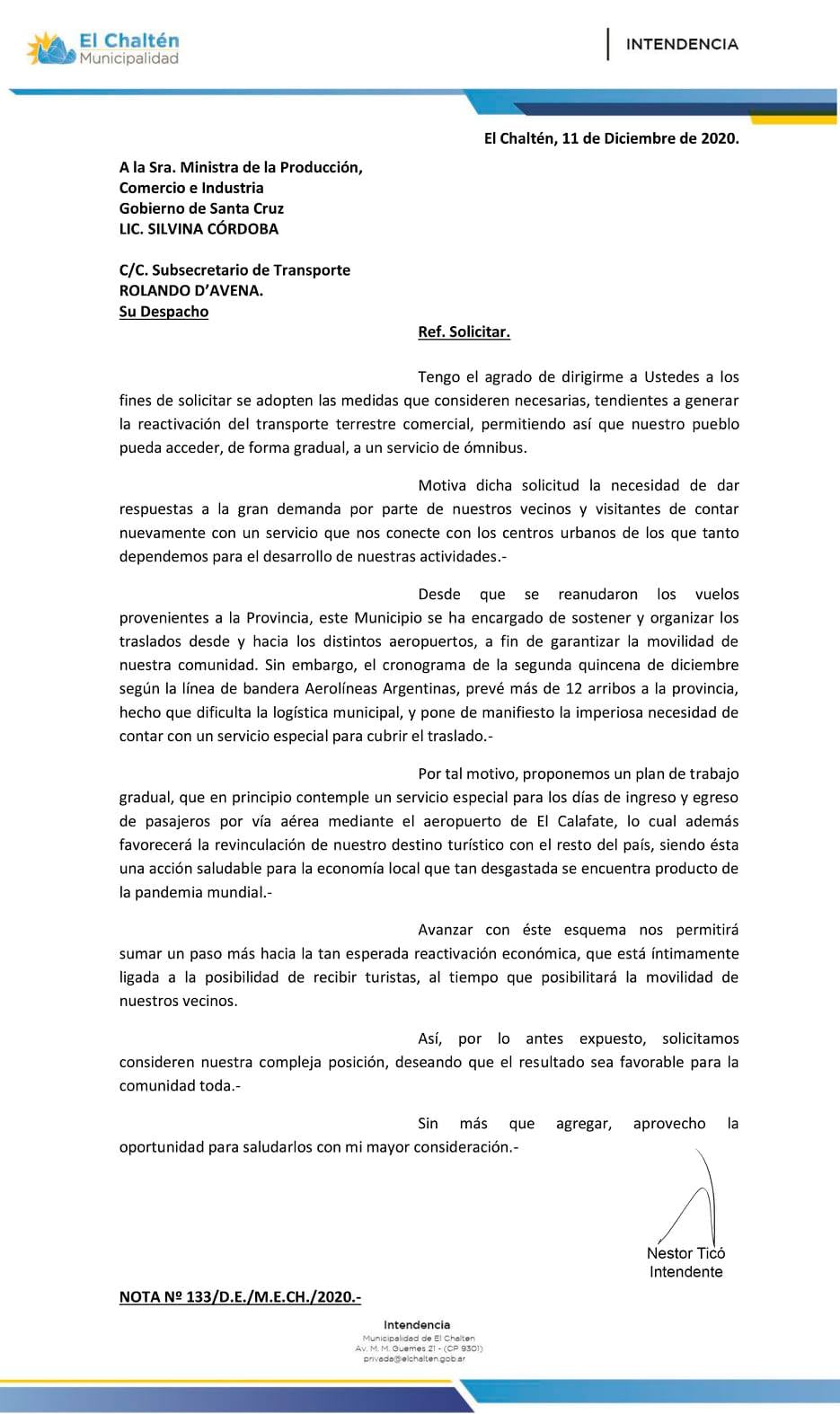 El servicio de transporte es uno de los pedidos concretos que se realizó al Gobierno Provincial, junto con la reapertura del turismo y la extensión del horario comercial.