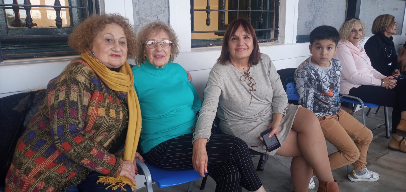 Exitosa “Tertulia de Domingo” en el Centro Cultural La Estación