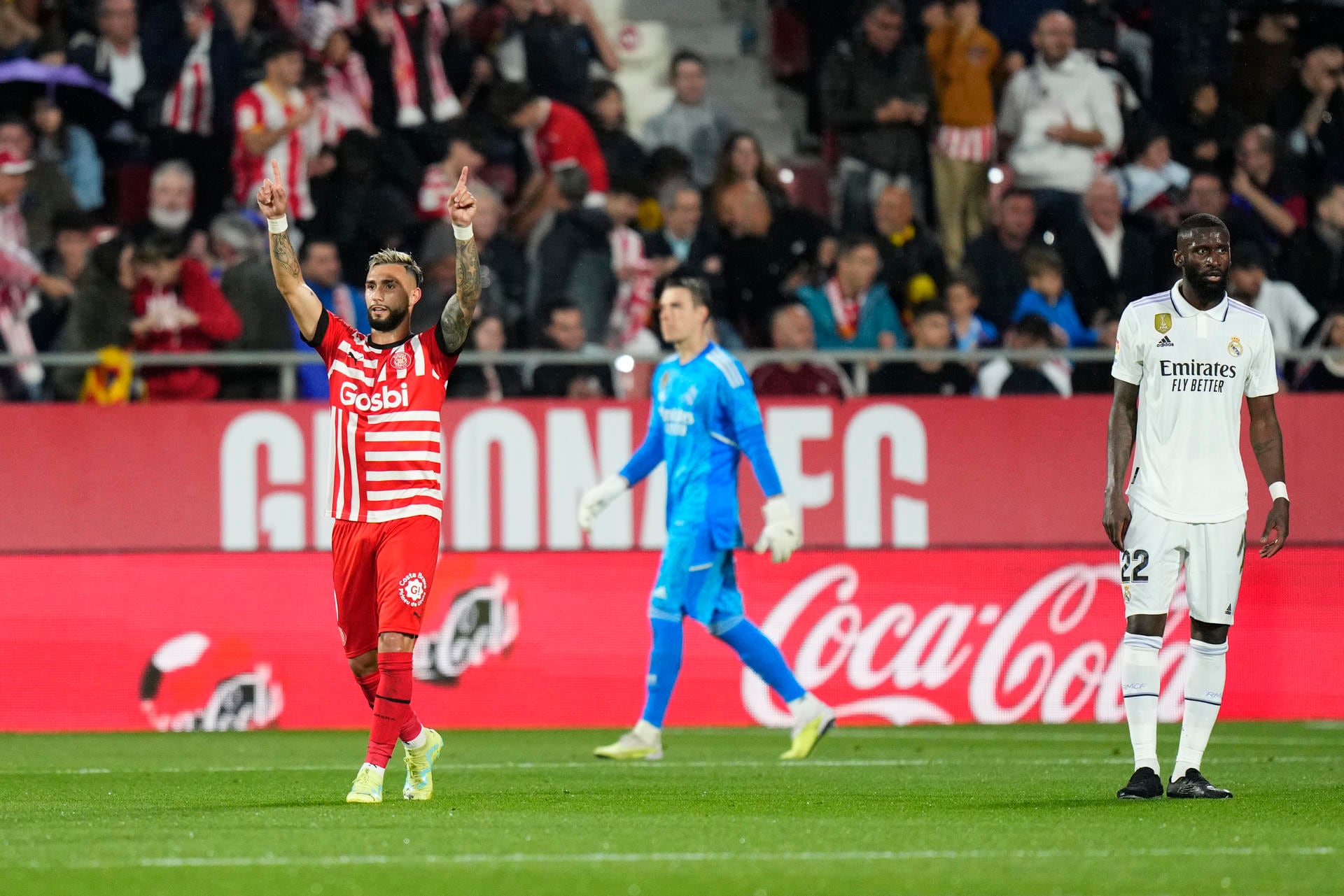 Valentín Castellanos le convirtió cuatro goles al Real Madrid en el triunfo del Girona 4-2 / EFE.