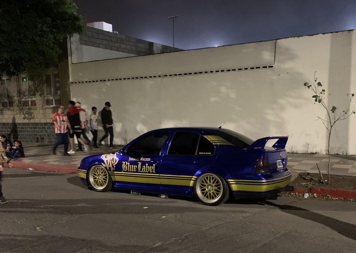 El auto captado en las calles de Córdoba.