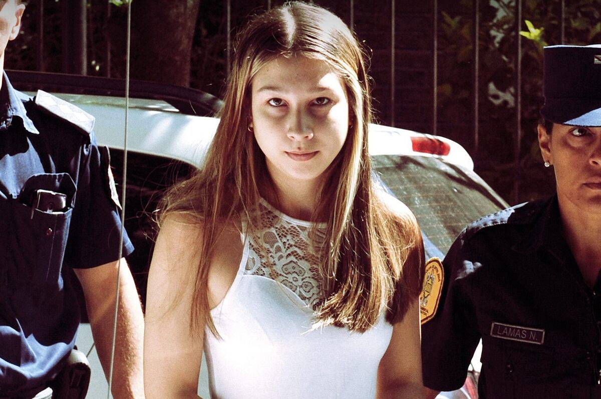 La advertencia de Nahir Galarza por una posible salida del país de su papá: “Se va a fugar”