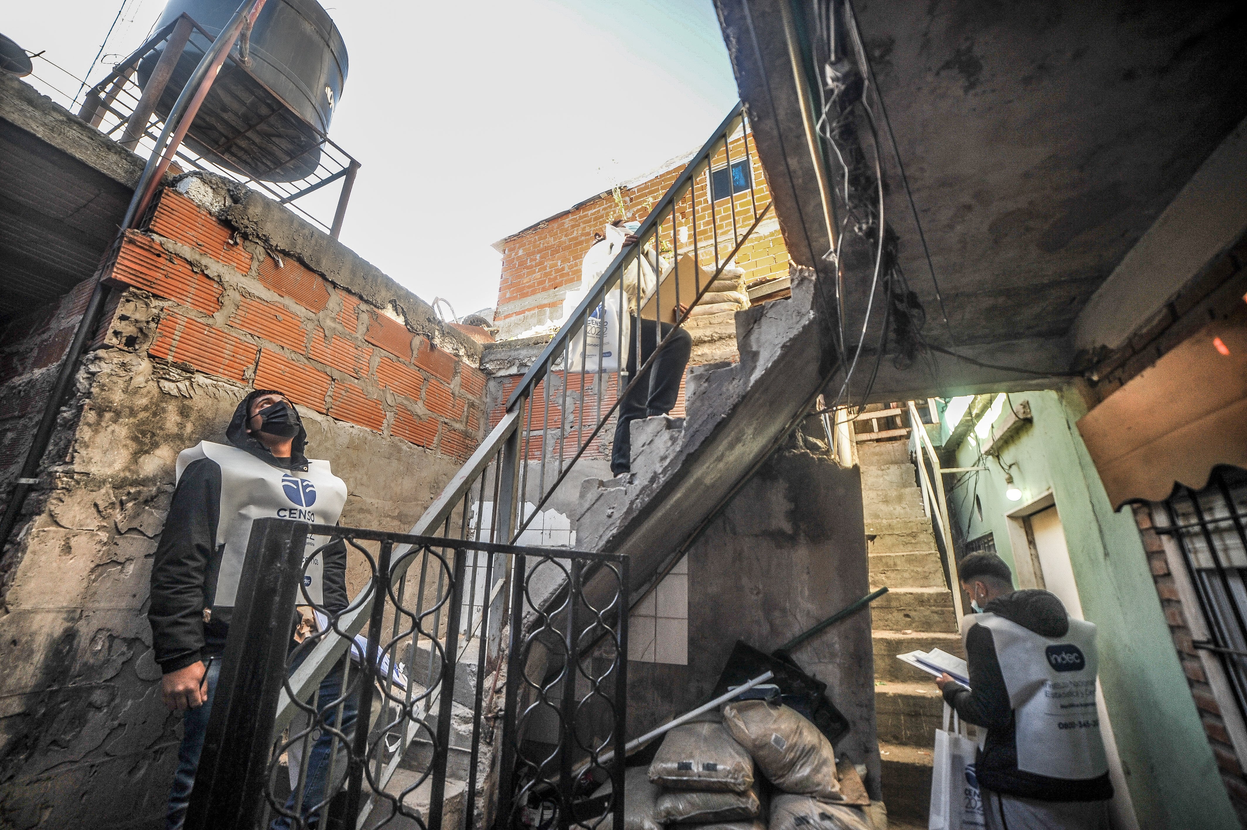 Censo 2022 en el Barrio 31 Padre Mugica en la zona de Retiro de la Ciudad de Buenos Aires. (Federico Lopez Claro)