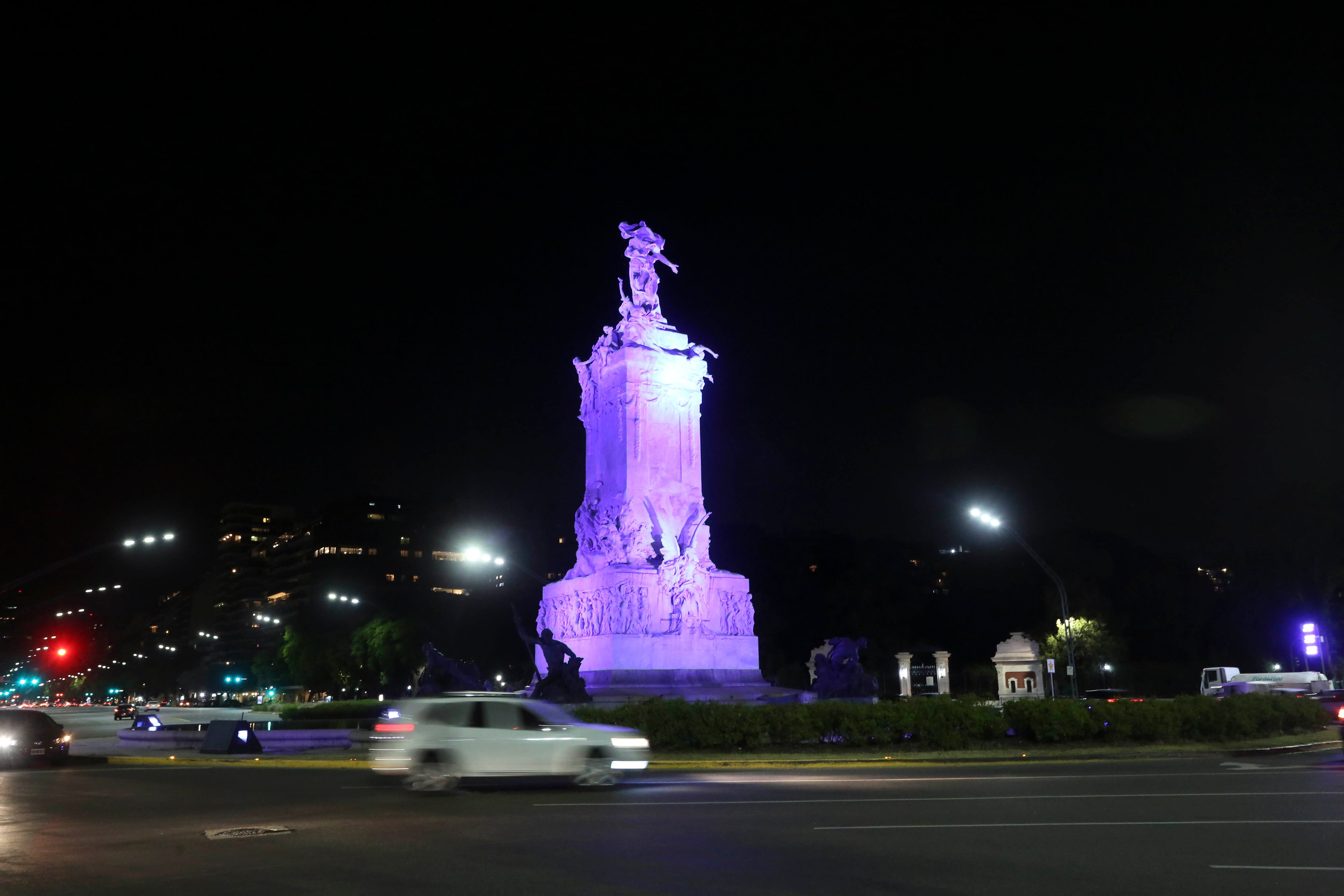 Una Ciudad iluminada, con múltiples actividades culturales para una nueva Semana del Orgullo