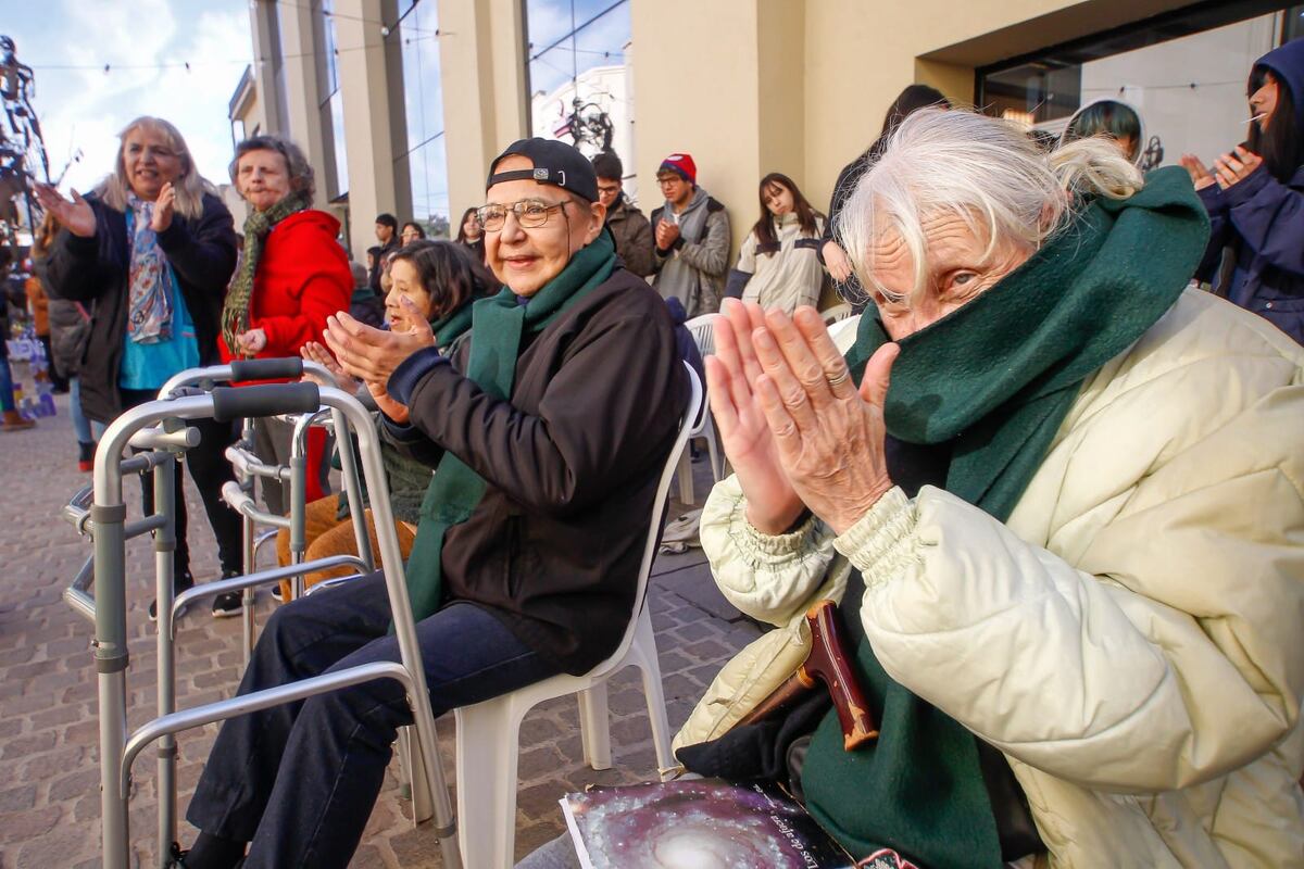 Tafí Viejo promueve el buen trato hacia los adultos mayores