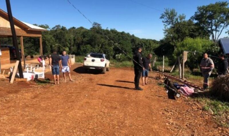 Hombre resultó gravemente lesionado tras caer de un poste de luz en Bernardo de Irigoyen.