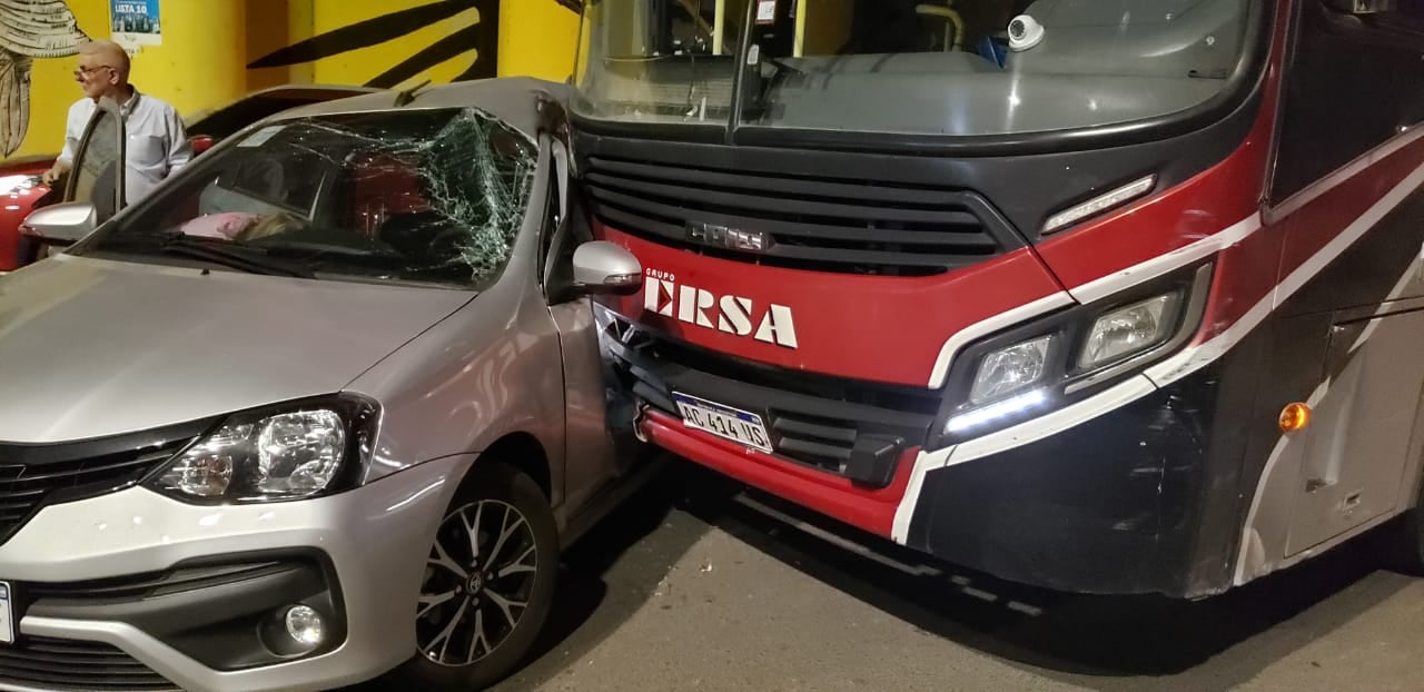 Choque frente al Aeropuerto de Córdoba.