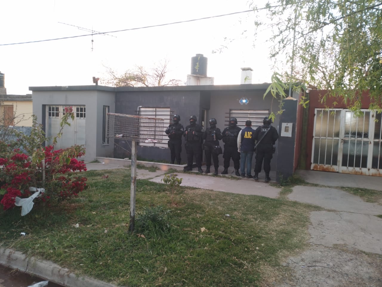 Secuestraron un arma y detuvieron a un joven de 26 años