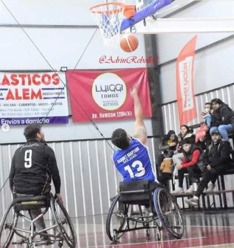 Brian Bordón, basquetbolista en silla de ruedas.