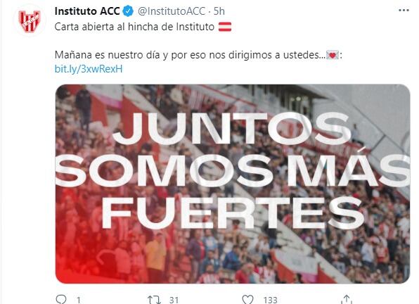 Los hinchas de la Gloria festejan este sábado su día.