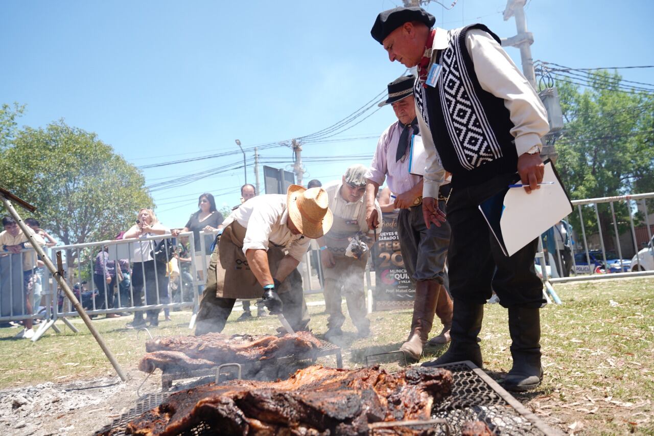 FESTIVAL DEL ASADO CRIOLLO. En Guiñazú eligen la pareja mejor asadora.