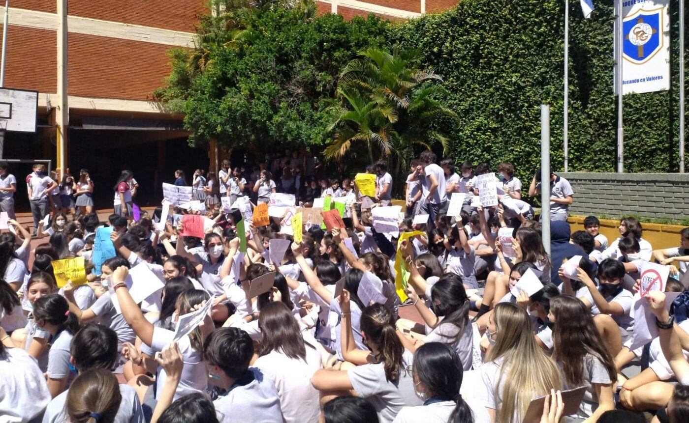 Alumnas de un colegio religiosos de Posadas denunciaron acoso sexual por parte de sus compañeros de curso.