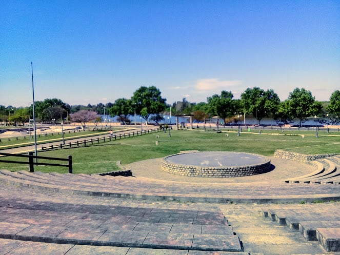 Costanera y anfiteatro  Gualeguaychú