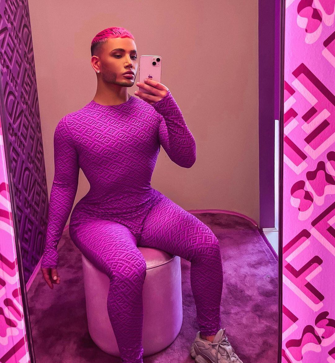 Cory Hall tiene 29 años, se autodefine como el "Ken Kardashian" y marca tendencia en las redes sociales. / Foto: Instagram