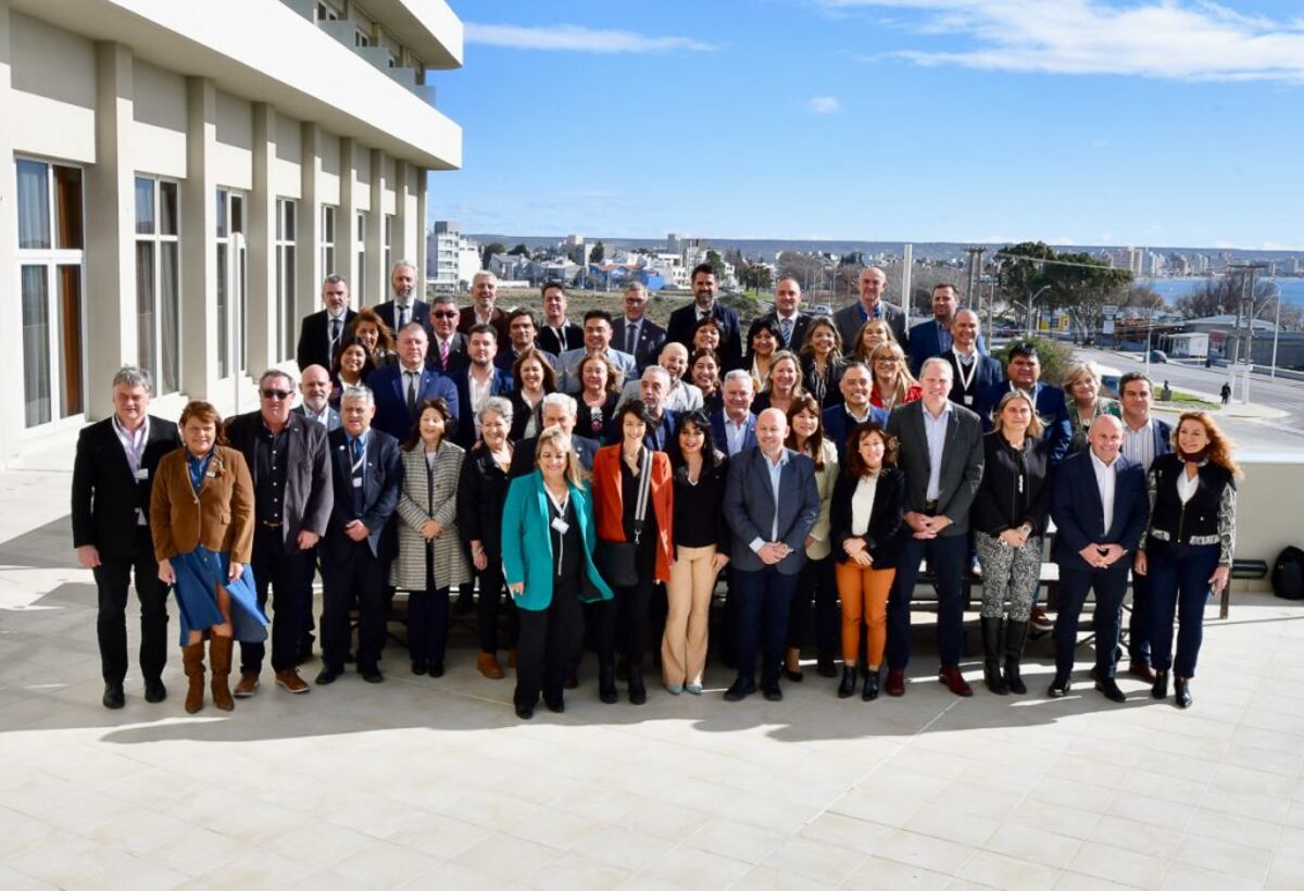 El Parlamento Patagónico suma demandas para reactivar la economía regional