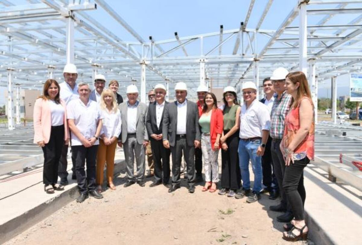 Tafí Viejo: continúan los trabajos en el primer hospital público de la ciudad