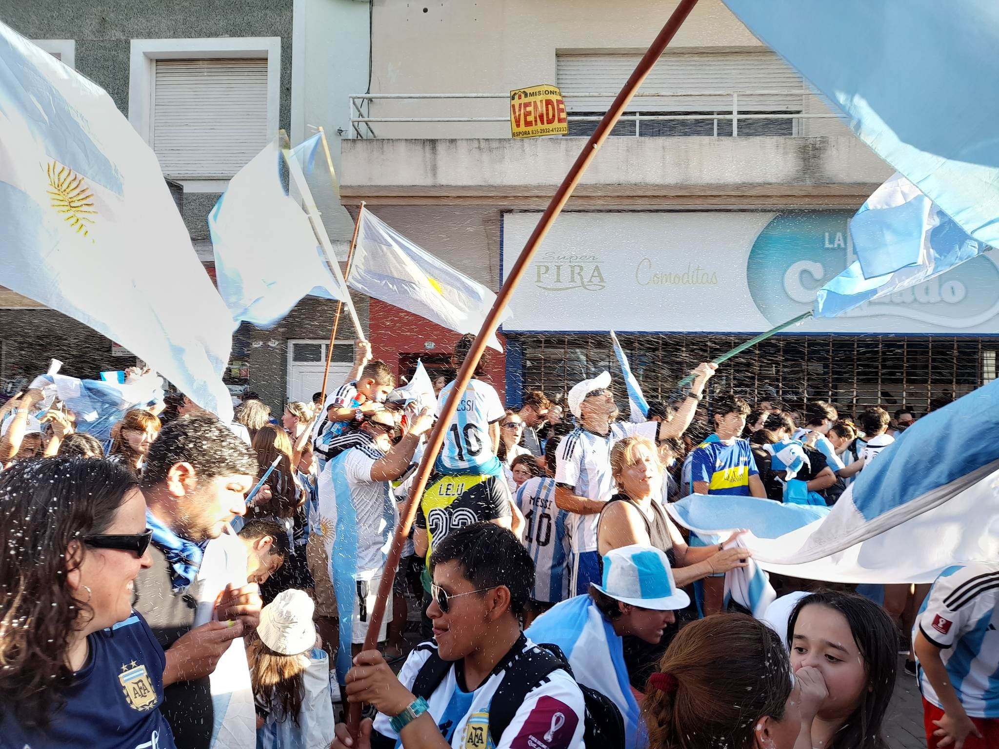 Explotó Punta Alta por la clasificación de la Selección a la final del Mundial