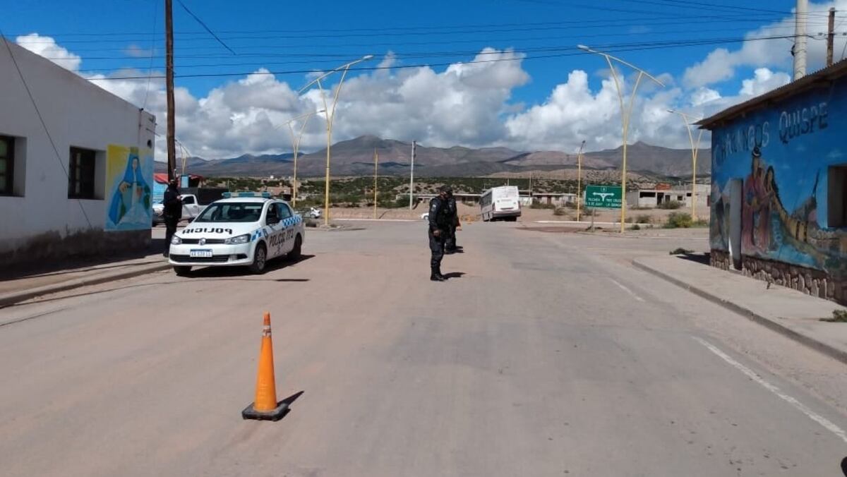 Drásticas medidas aplican en Humahuaca por nueva ola de contagios