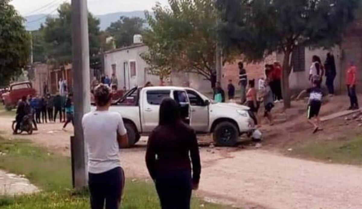 Las Talitas: Una adolescente al volante mató a un nene de 3 años y desató la furia de los vecinos
