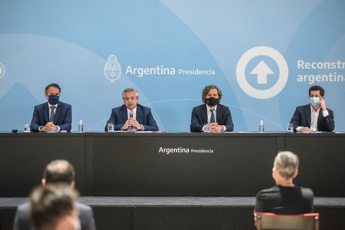Alberto Fernández inauguró con Schiaretti obras de repavimentación en Córdoba