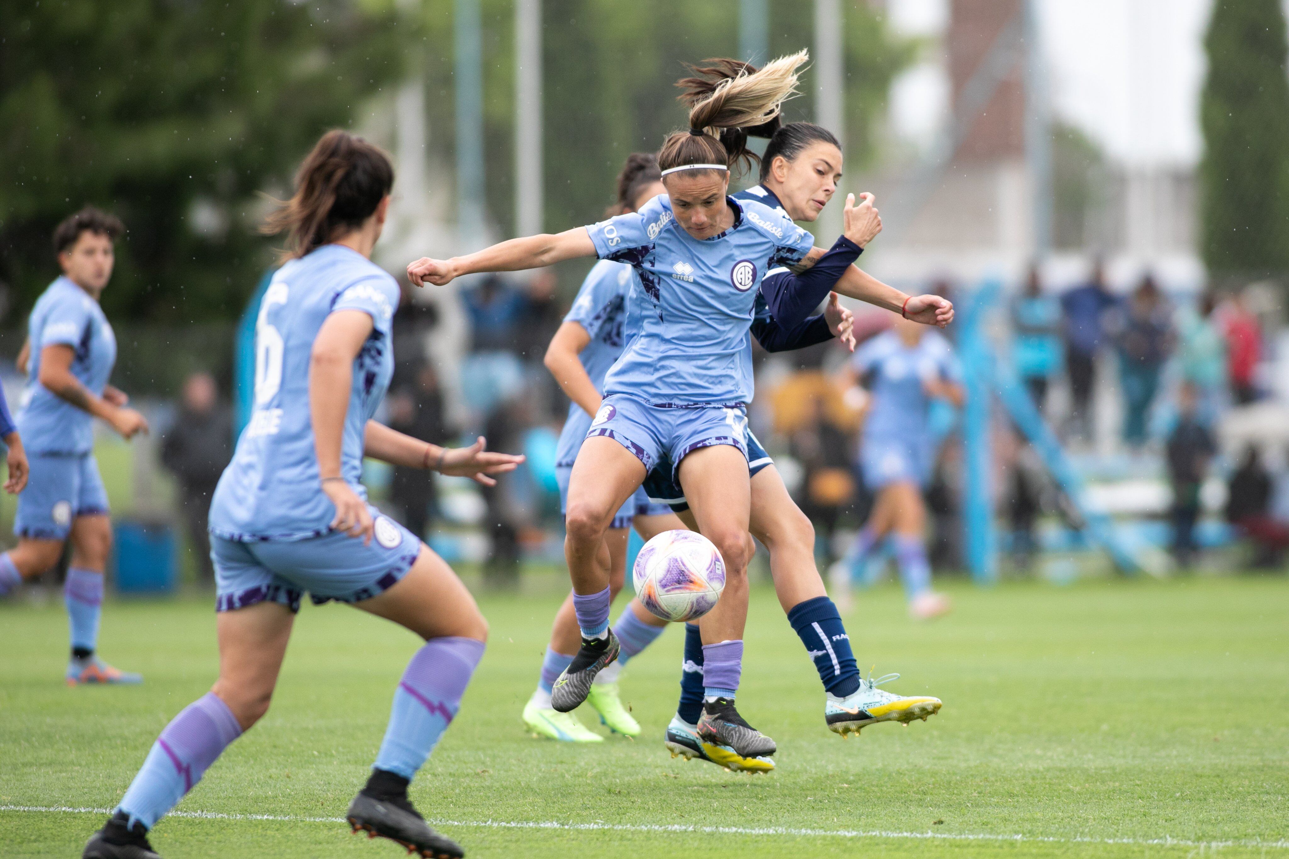 Belgrano ganó por penales y está en semifinales (Foto: Prensa CAB).