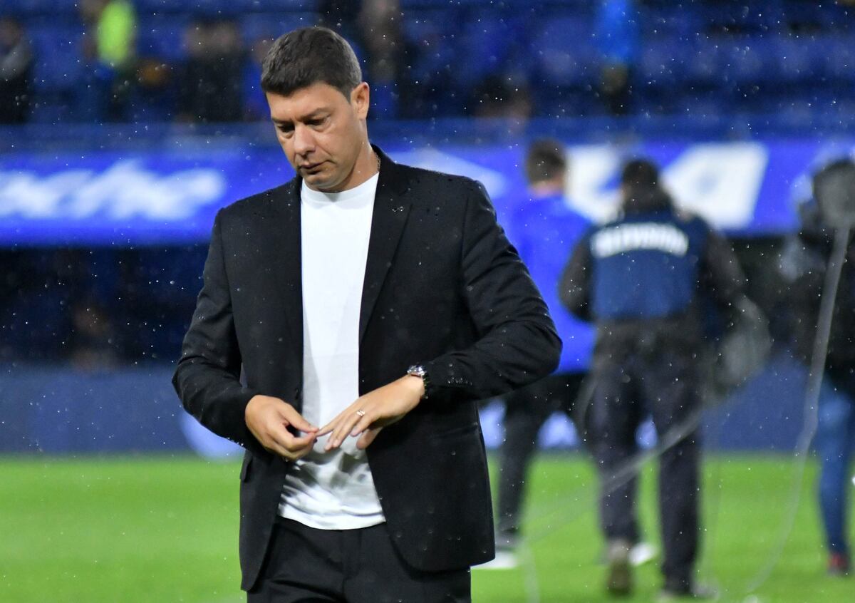 Boca: Riquelme se reunió con Sebastián Battaglia y el DT dirigirá ante Central Córdoba