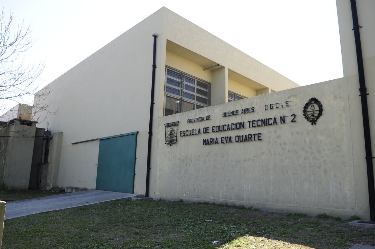 Alumnos de la docente K suspendida: “Los gritos se escuchaban desde el pasillo”