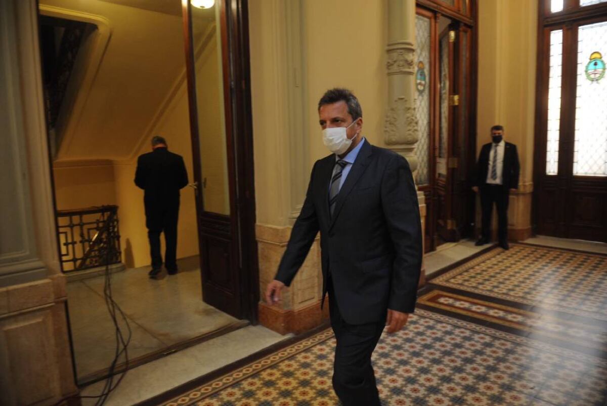 Sergio Massa: abogado, hábil político, hombre del fútbol y ahora ‘súper ministro’