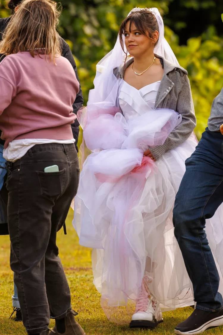 Jenna Ortega en el set de rodaje de Beetlejuice 2.