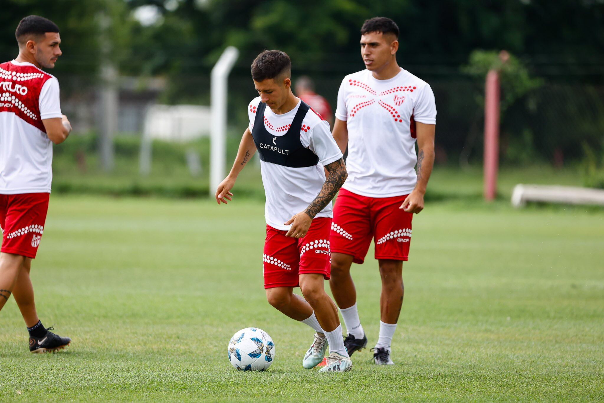 Gastón Lodico, una de las figuras de Instituto. Llegará con dudas al debut. (IACC).