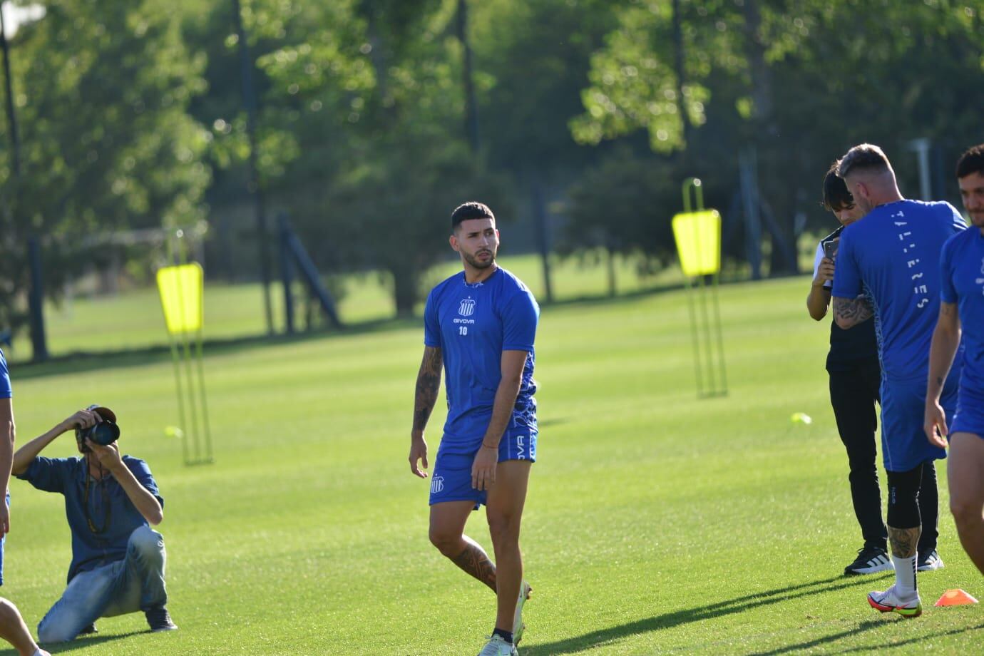 Nahuel Bustos ya se entrena con el plantel de Talleres con la mira puesta en la Liga Profesional. (Javier Ferreyra / La Voz)