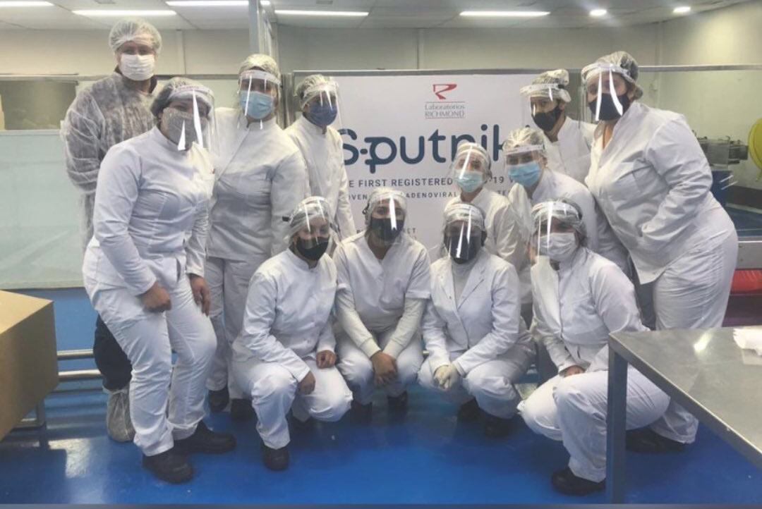 Los científicos que trabajaron en la Sputnik V (Foto: Laboratorio Richmond).