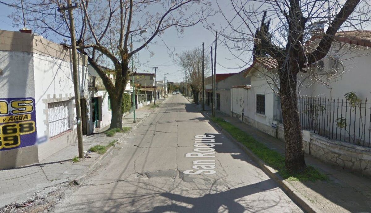 Violento asalto en Temperley: hirieron con un destornillador a una jubilada y le prendieron fuego la casa