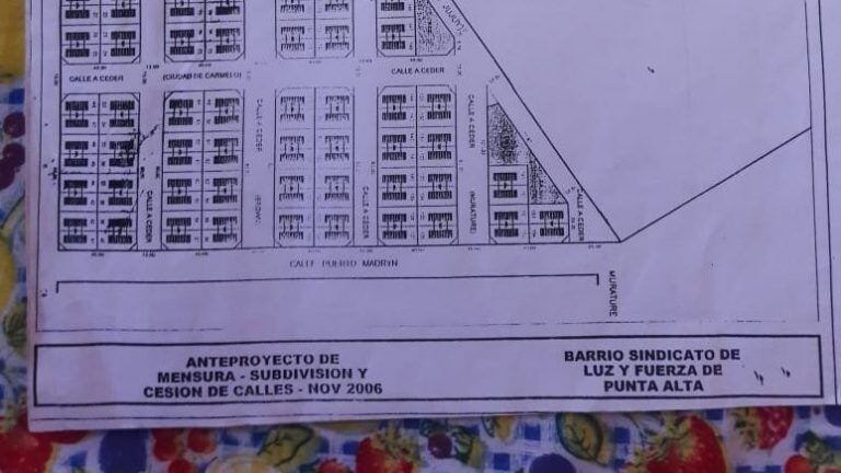 Los pre adjudicatarios del barrio Luz y Fuerza III piden soluciones