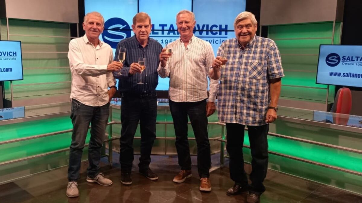 Un programa cordobés con 31 años en la pantalla hablando de fútbol, se despidió de la TV