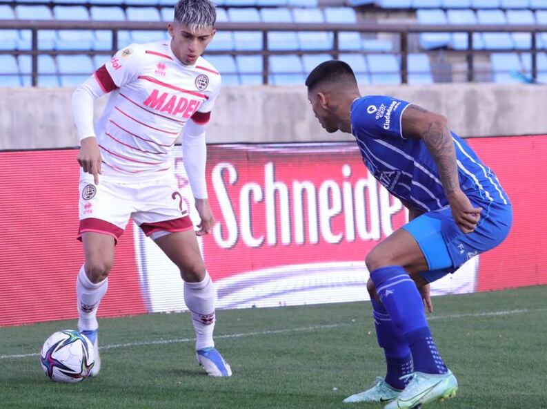 Lanús y Godoy Cruz se enfrentan en Córdoba por la Copa Argentina.