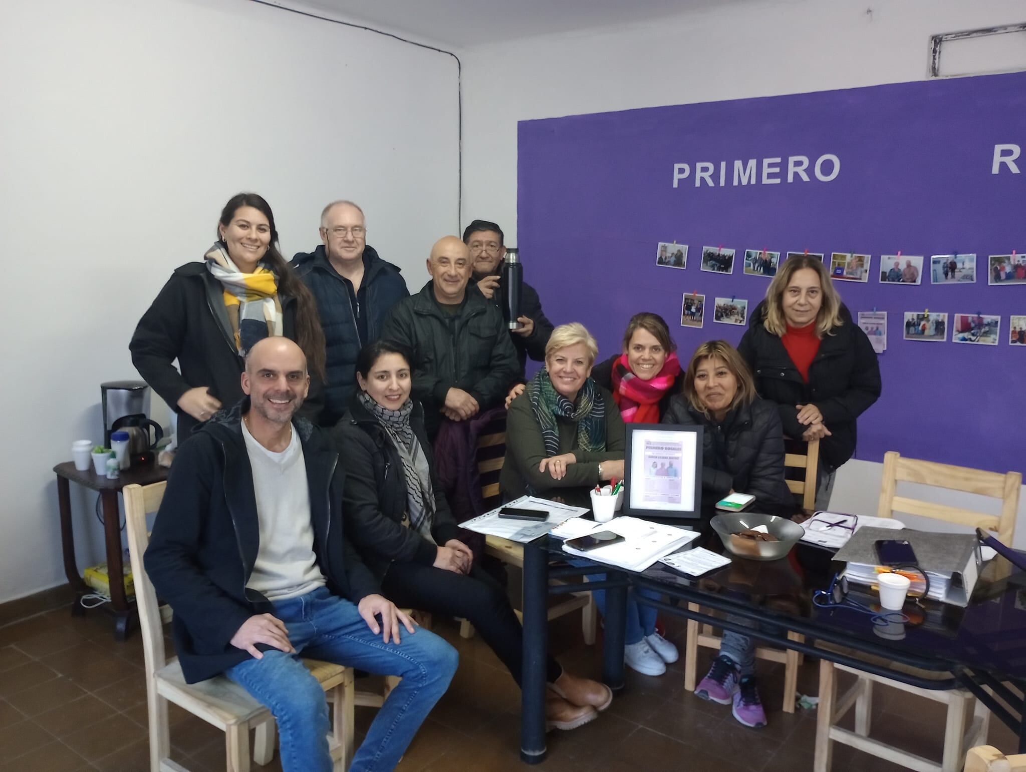 Parte del equipo de campaña de Liliana García, precandidata a Intendente por Primero Rosales.