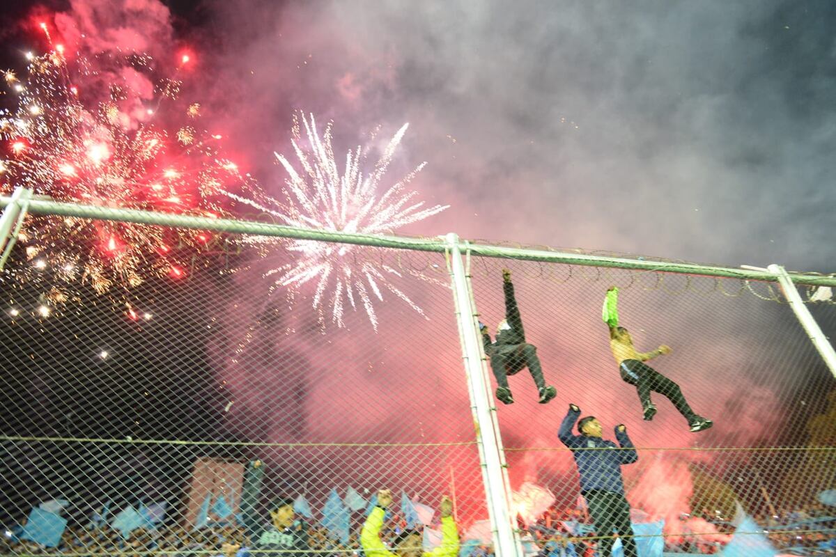 Todavía conmueve: el espectacular recibimiento de Belgrano ante Instituto