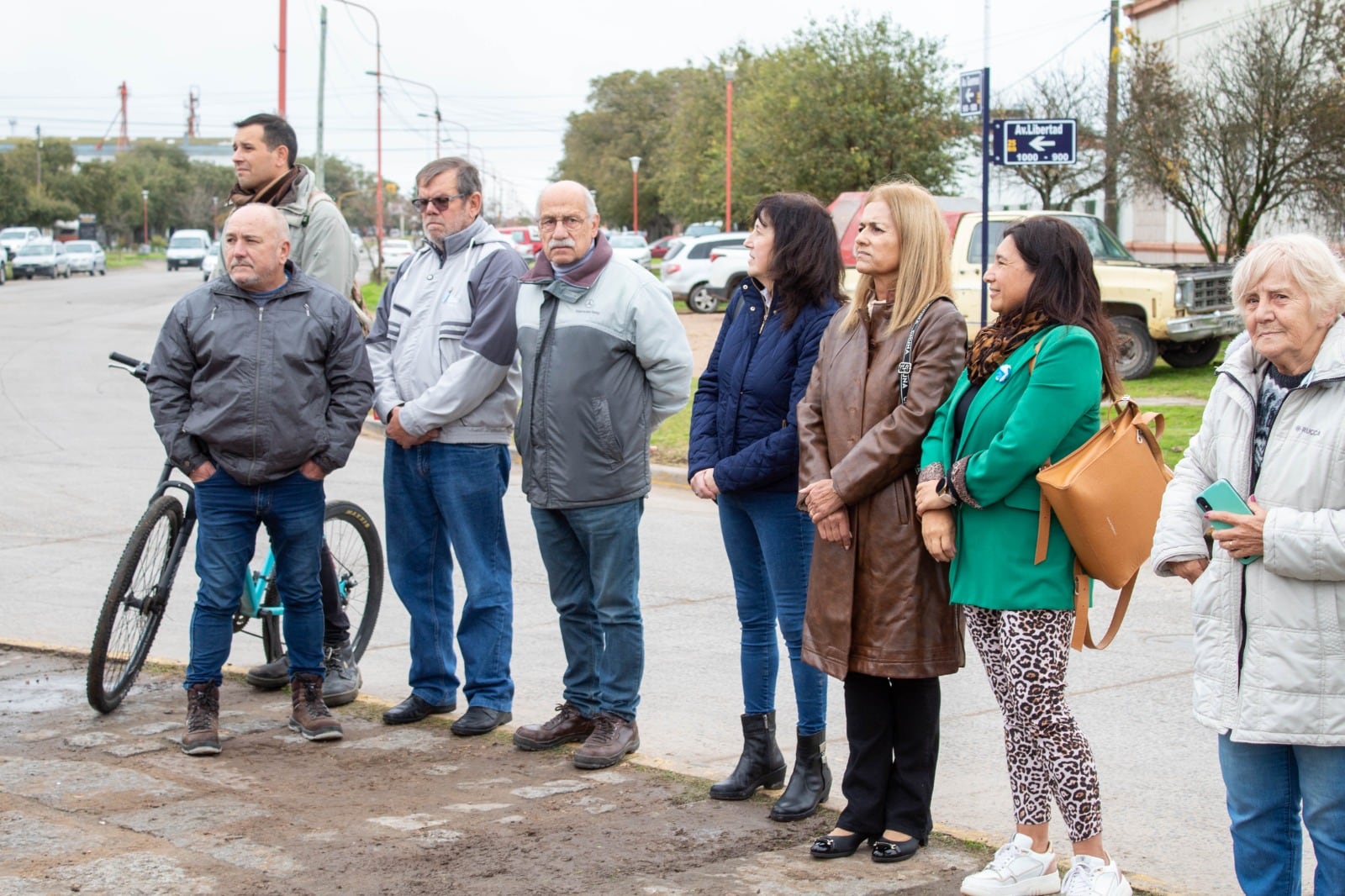 ofrenda floral al conmemorarse el 41º aniversario del fallecimiento de Héctor Ricardo Volponi