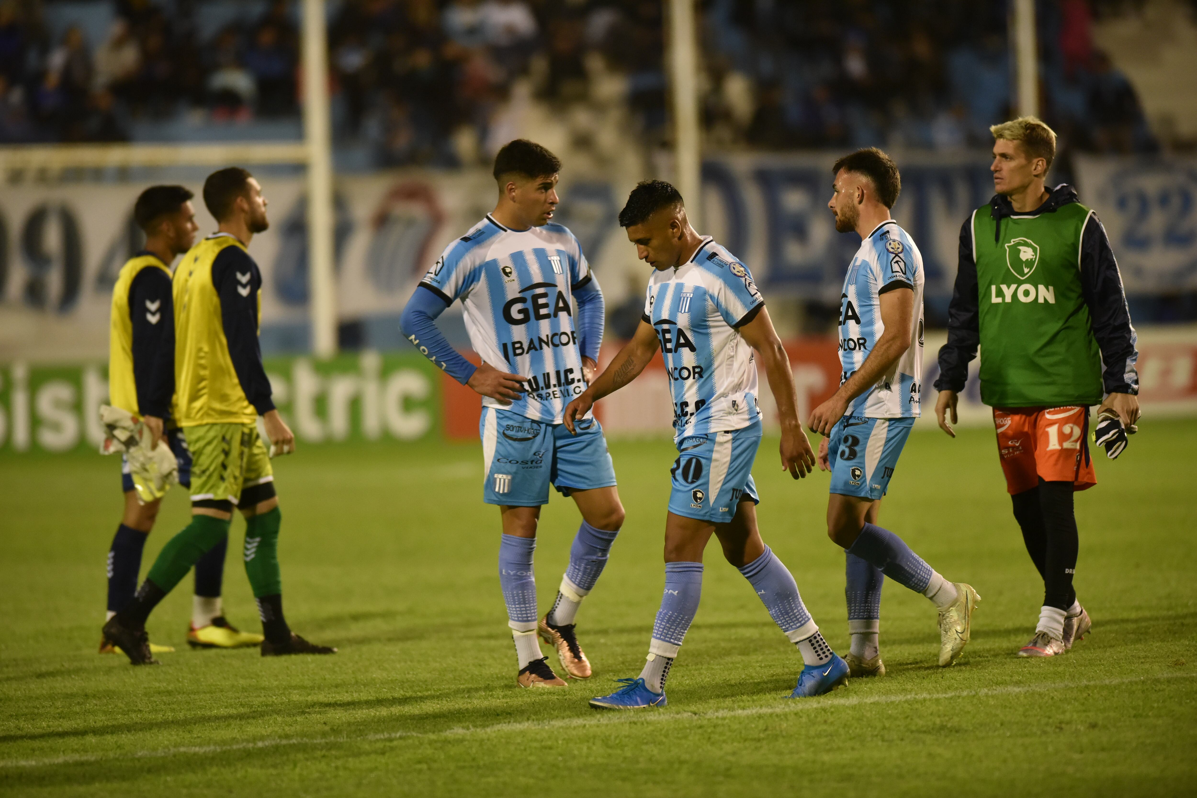 Racing vs Quilmes en Nueva Italia por fecha de la Primera Nacional.