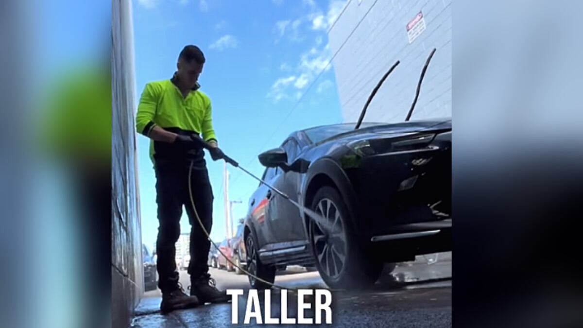 Un jujeño que emigró a Australia mostró cuánto cobró por lavar autos un día y sorprendió a todos en las redes