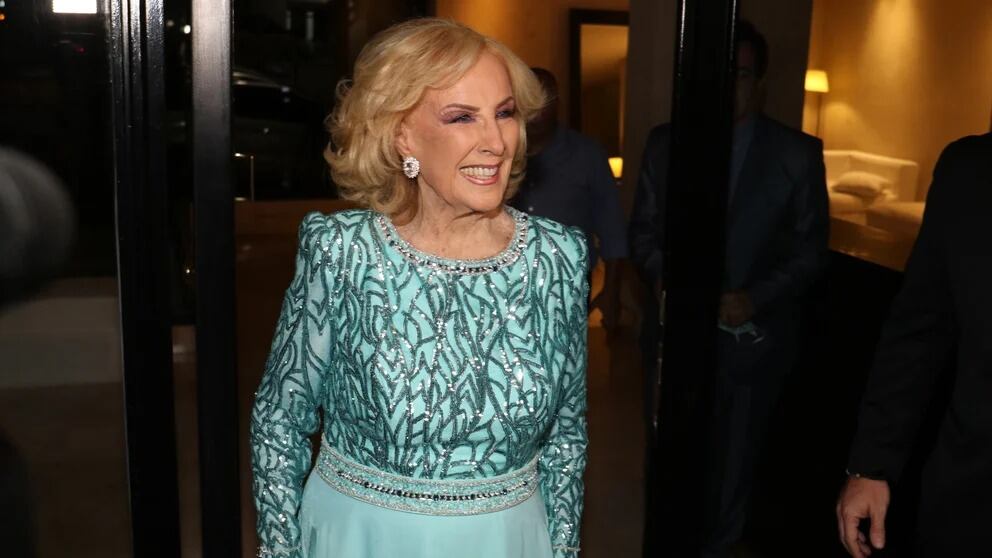 ¡Mirtha Legrand en su cumpleaños 95!