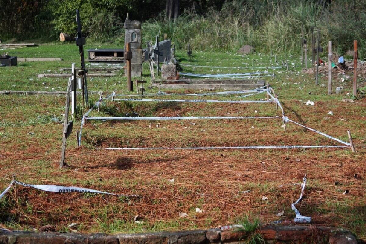 Cementerio de Villa Paranacito / Gentileza Página 12