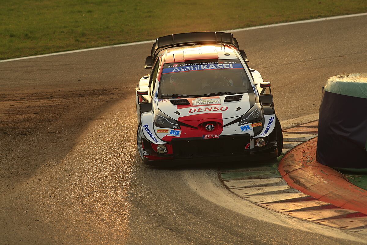 Rally Mundial: Evans encabeza un 1-2 de Toyota en Monza, que completa Ogier