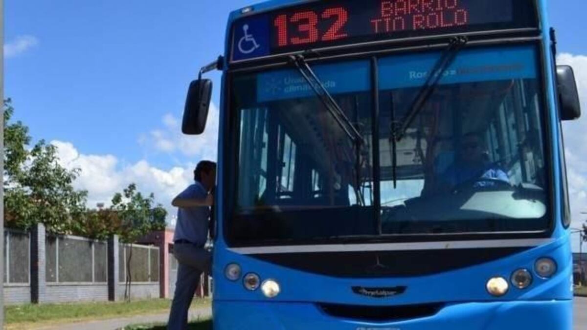 Lanzan paro de colectivos por tiempo indeterminado